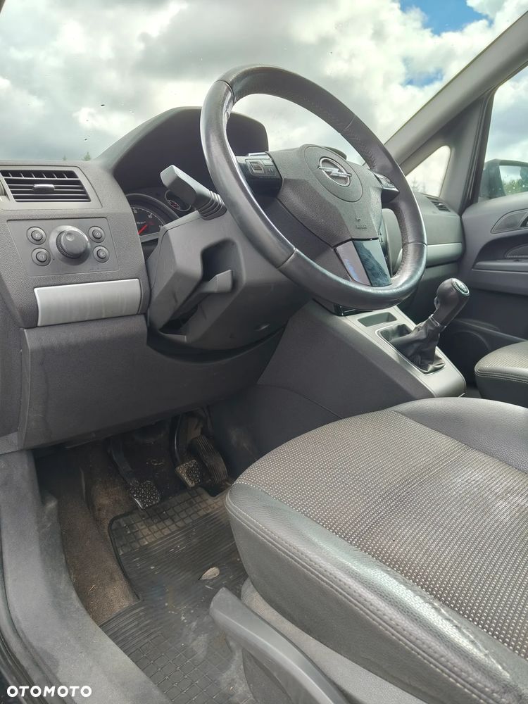 Opel Zafira 1.9 CDTI Enjoy - 7