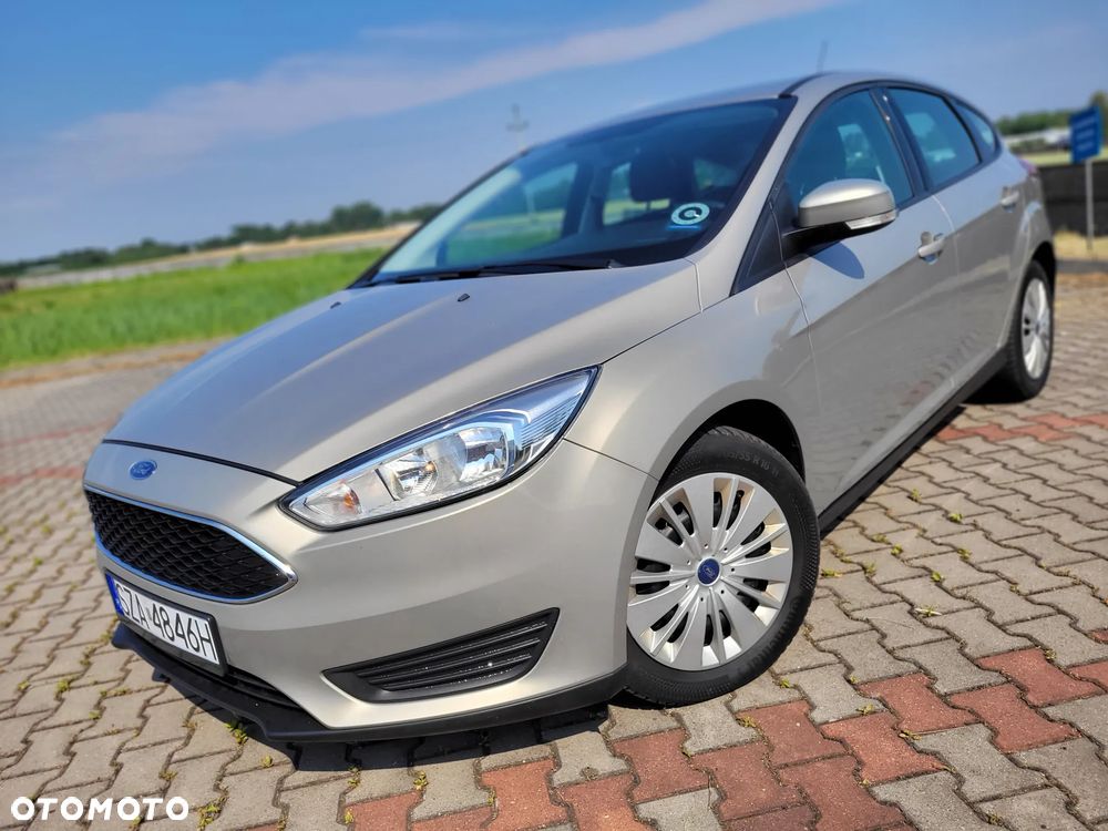 Ford Focus 1.0 EcoBoost Gold X (Trend) - 1
