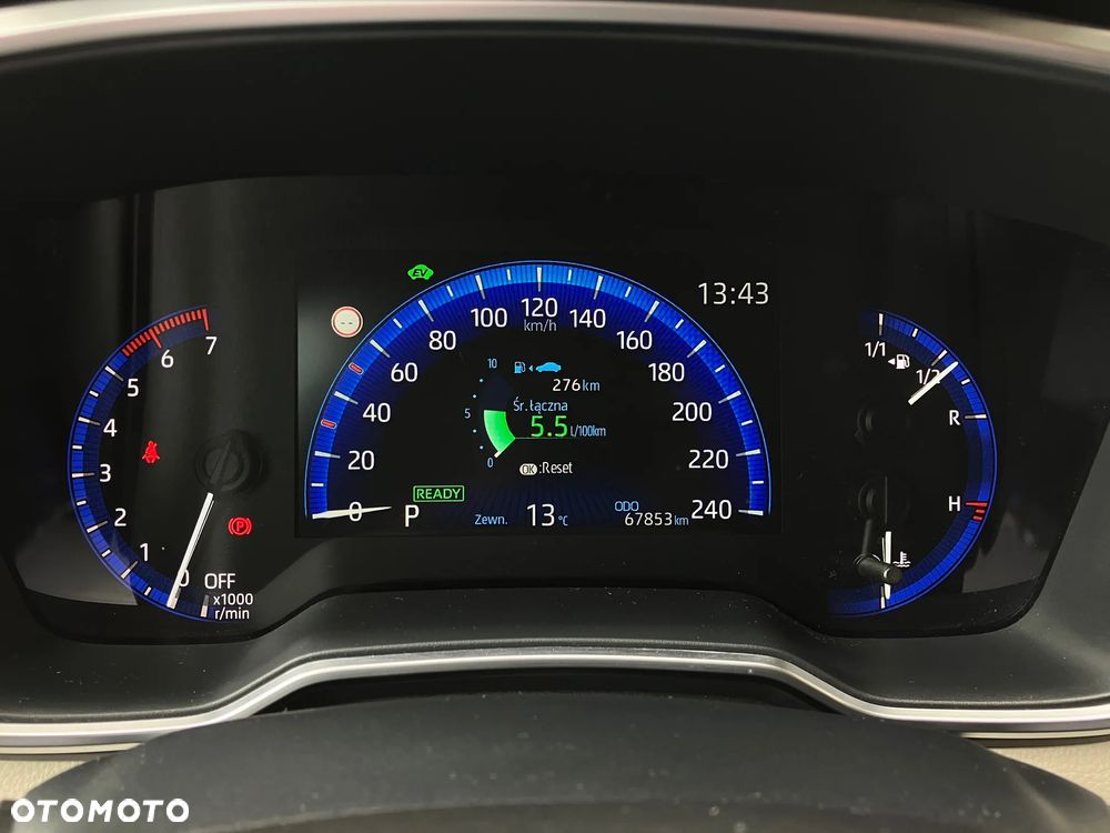 Toyota Corolla 1.8 Hybrid Comfort - 23