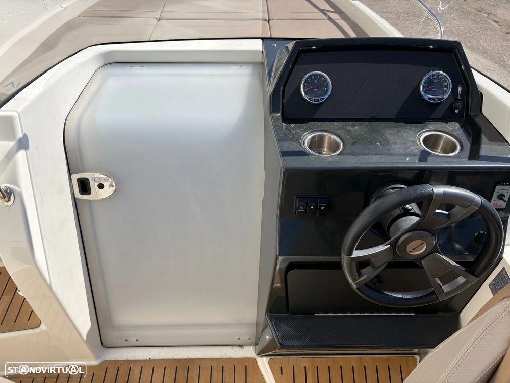 Quicksilver Activ 605 Sundeck - 17