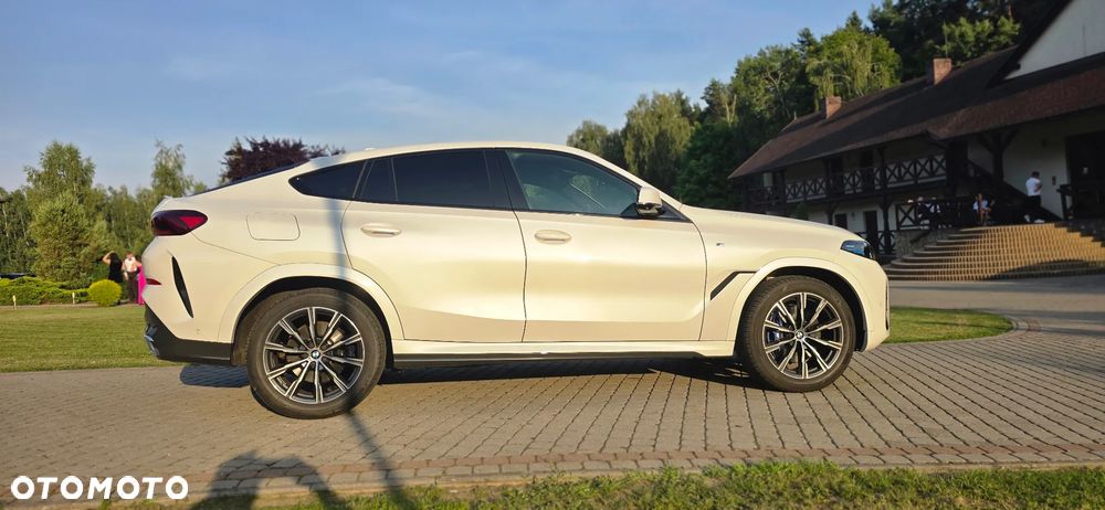 BMW X6 xDrive40i mHEV sport - 10