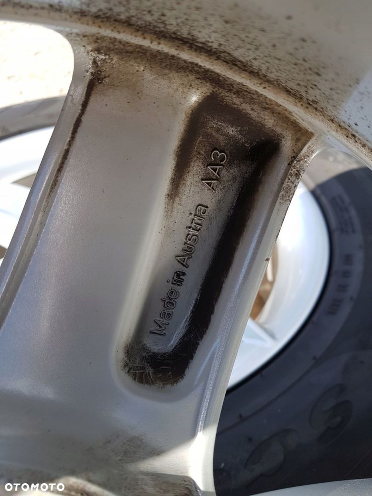 KOŁA ALUFELGI 8R0071497 AUDI Q5 Q3 7.0J x 17 5X112 ET 37 - 13