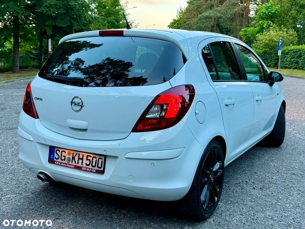 Opel Corsa 1.4 16V Sport - 8