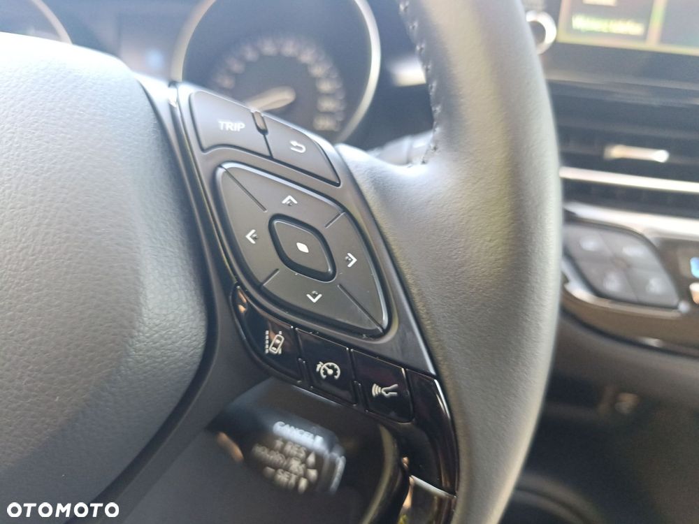 Toyota C-HR 1.8 Hybrid GPF Comfort - 28