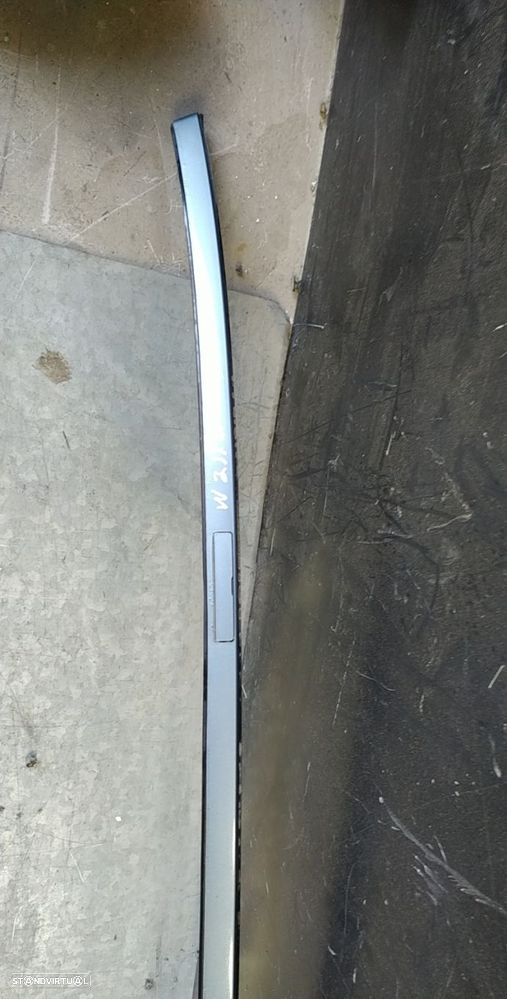 Friso Tejadilho Mercedes-Benz E-Class (W211) - 3