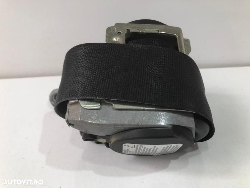 Centura de siguranta dreapta spate a1698600685 Mercedes-Benz A-Class - 3