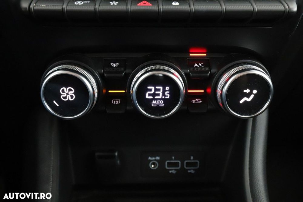 Renault Captur - 26