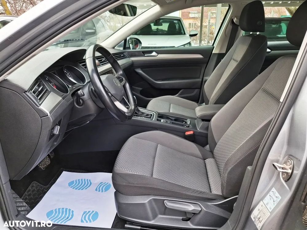 Volkswagen Passat 2.0 TDI DSG Advance - 8