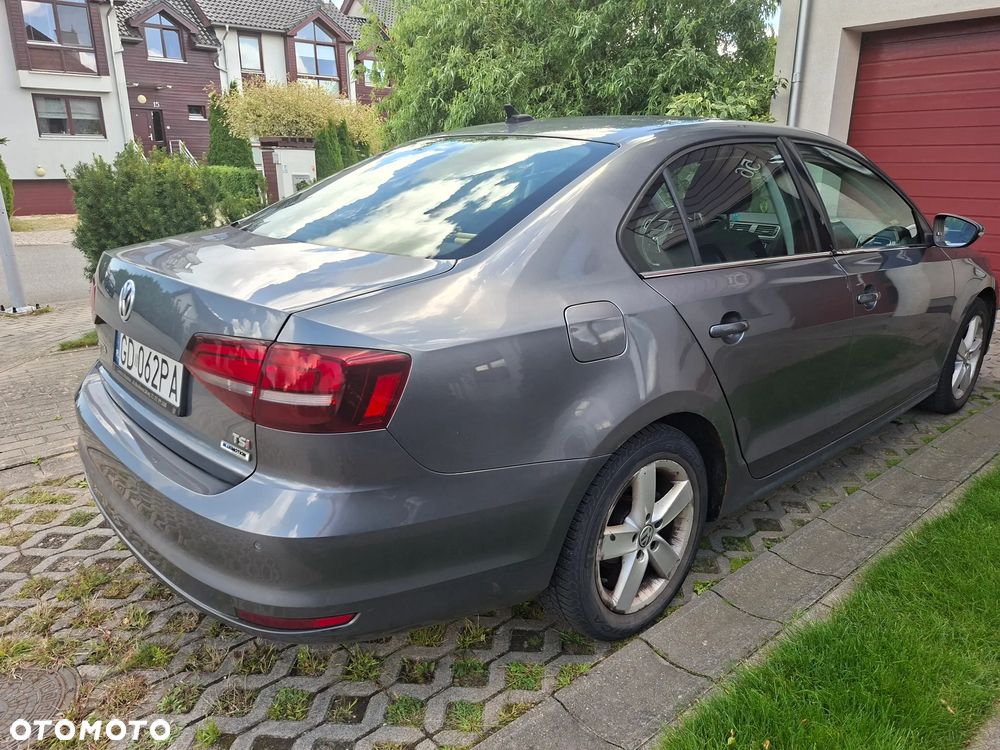 Volkswagen Jetta 1.4 TSI BMT Comfortline - 6