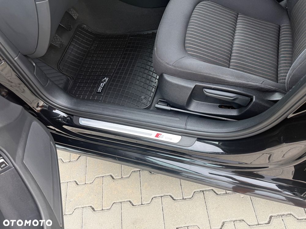 Audi A4 Avant 2.0 TDI DPF clean diesel quattro S line Sportpaket - 7