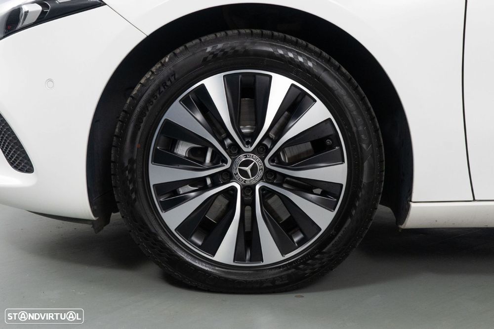 Mercedes-Benz A 250 e Progressive - 18