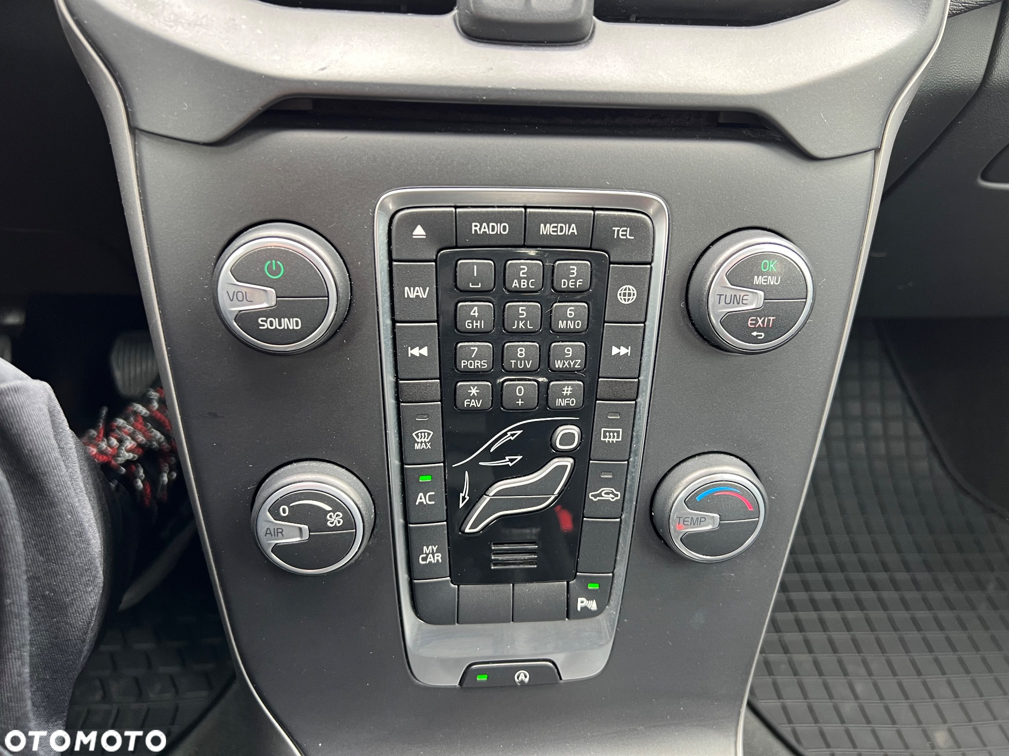 Volvo V40 D2 Drive-E Kinetic - 18