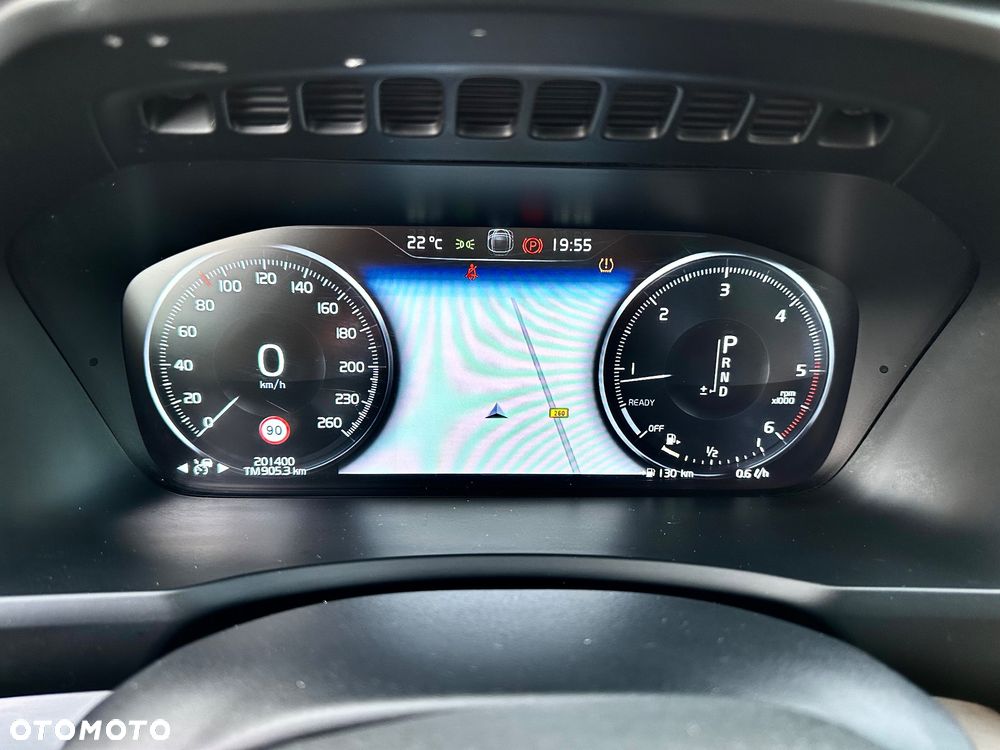 Volvo XC 90 D5 AWD R-Design - 16