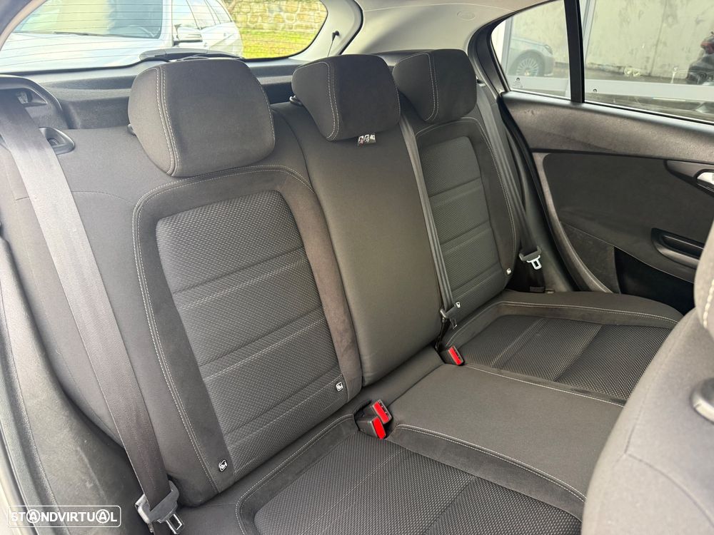 Fiat Tipo 1.3 M-Jet Easy J17 - 14