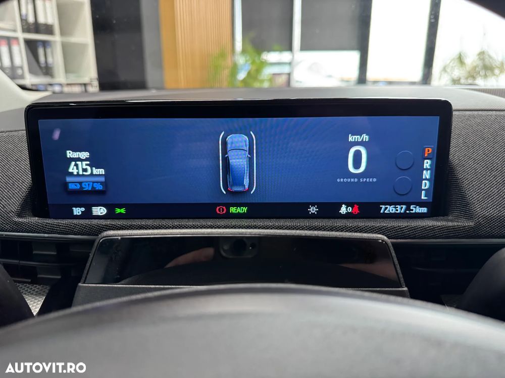 Ford Mustang Mach-E - 5