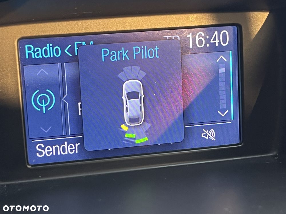 Ford Fiesta 1.0 EcoBoost S&S TITANIUM - 16