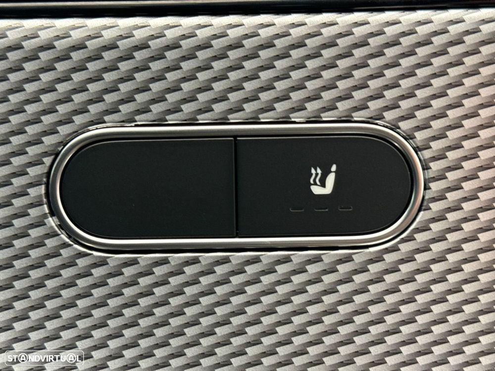 Mercedes-Benz CLA 250 - 26