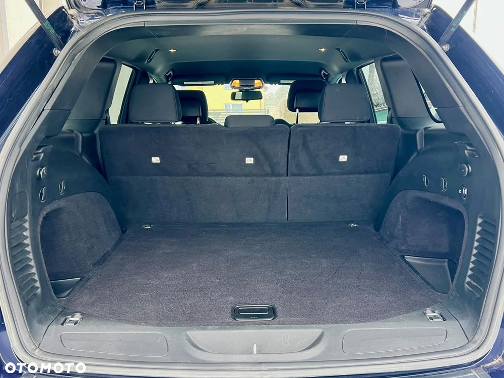 Jeep Grand Cherokee - 13