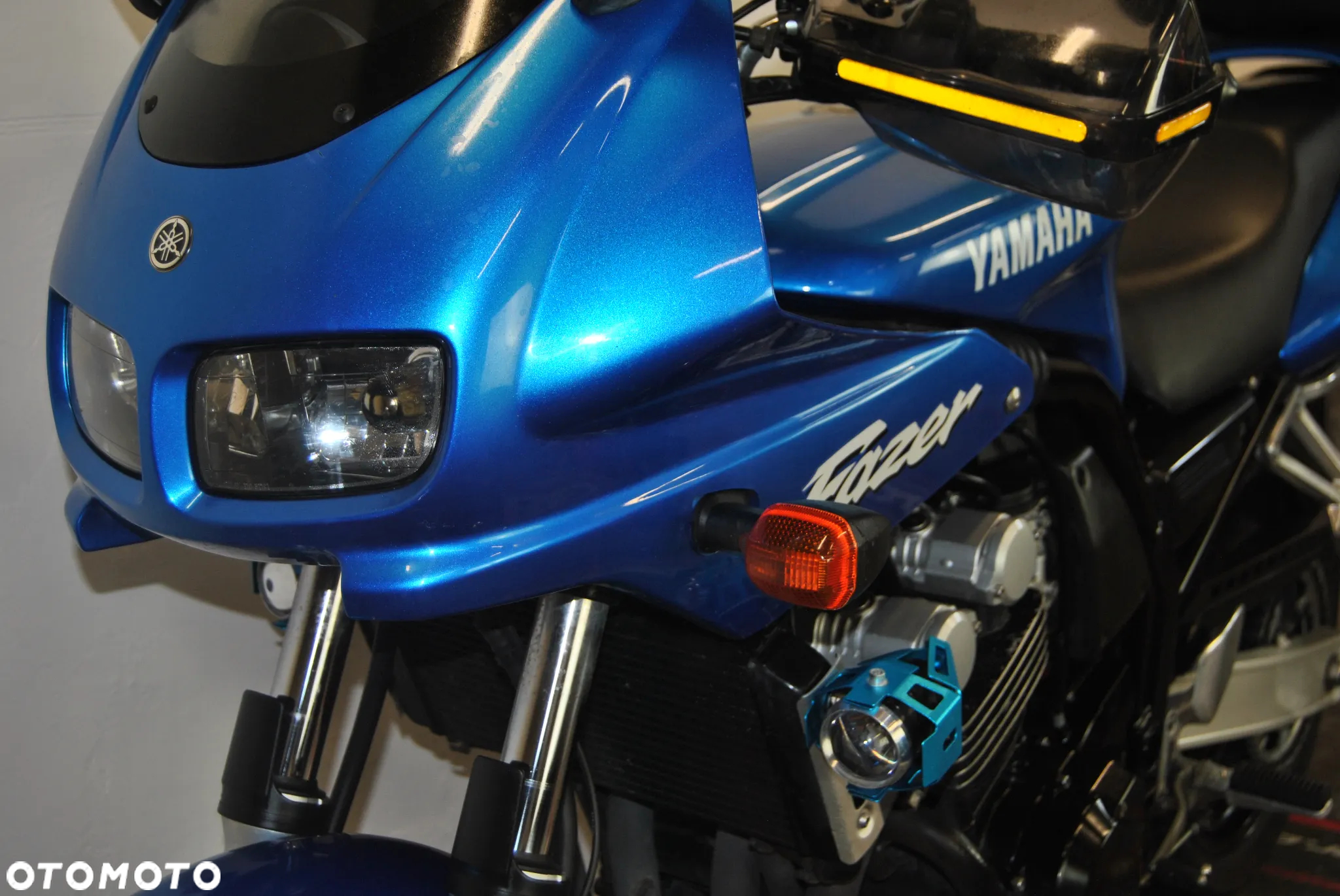 Yamaha FZS - 2