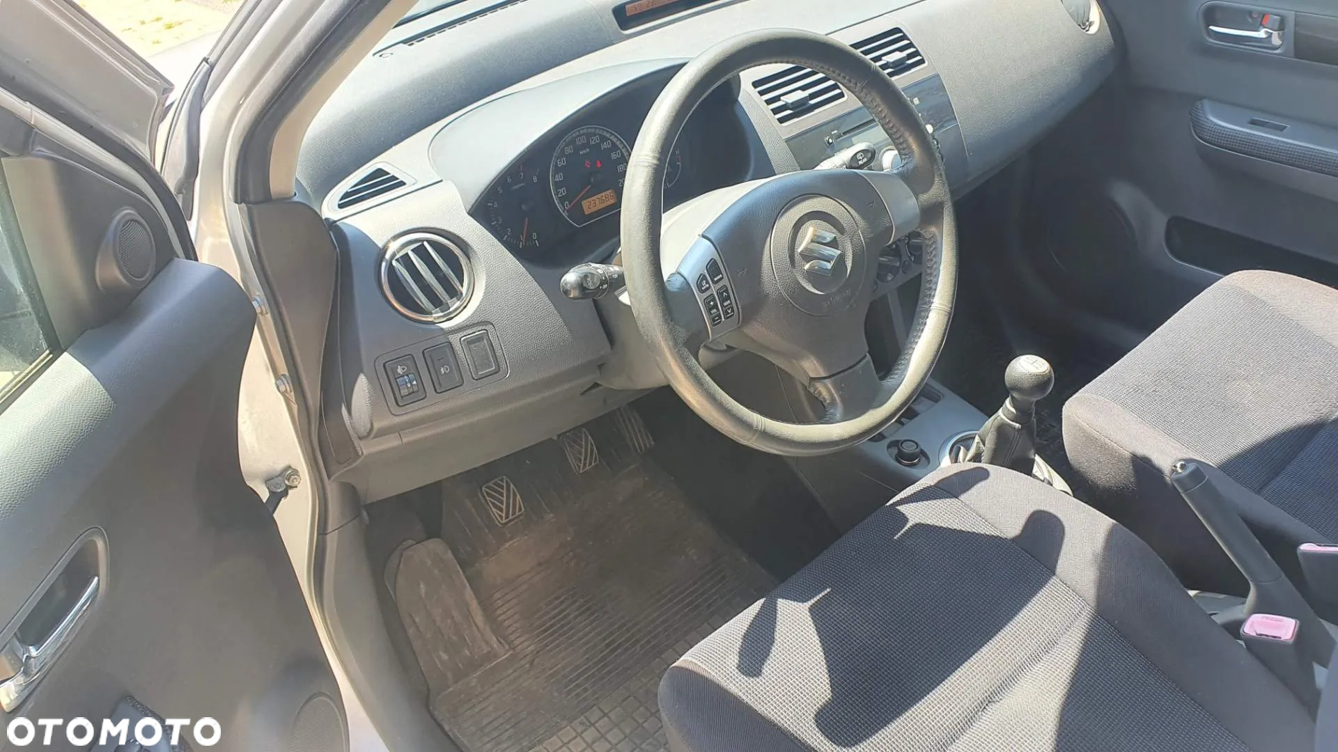 Suzuki Swift 1.3 Comfort - 8