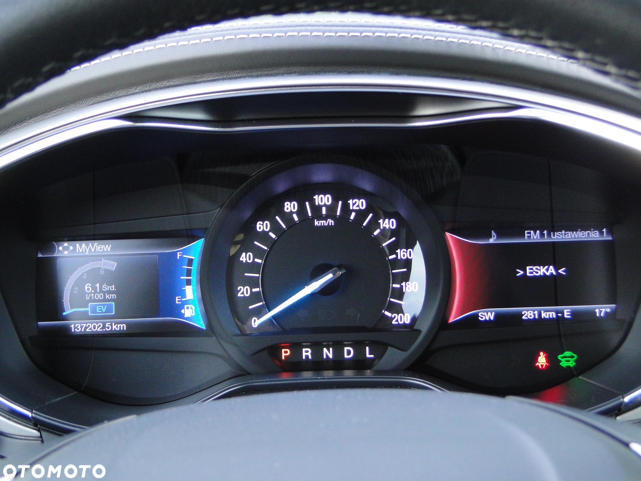 Ford Mondeo 2.0 Hybrid Vignale - 31