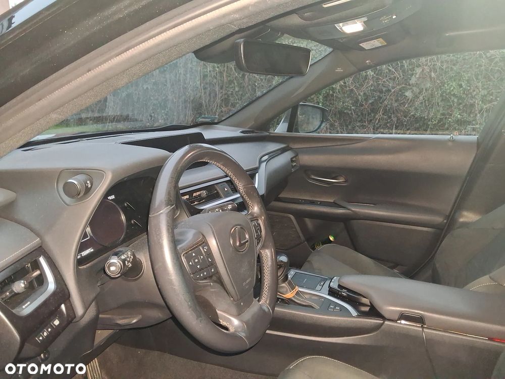Lexus UX 200 GPF Business 2WD - 4