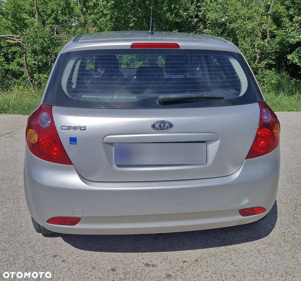 Kia Ceed 1.4 Comfort - 4