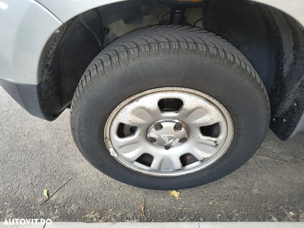 Dacia Duster 1.5 dCi 4x2 Laureate - 16