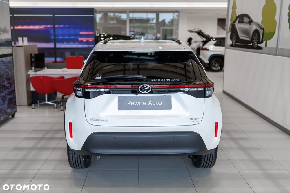 Toyota Yaris Cross Hybrid 1.5 Executive AWD - 7