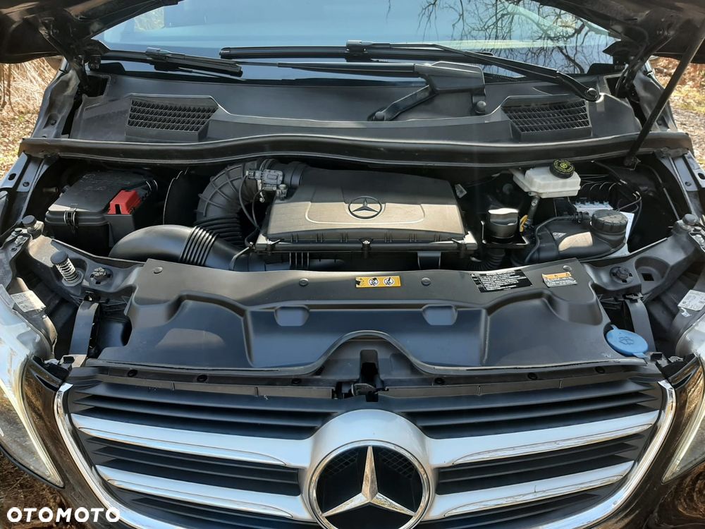 Mercedes-Benz Klasa V 250 (BlueTEC) d extralang 7G-TRONIC Avantgarde - 16
