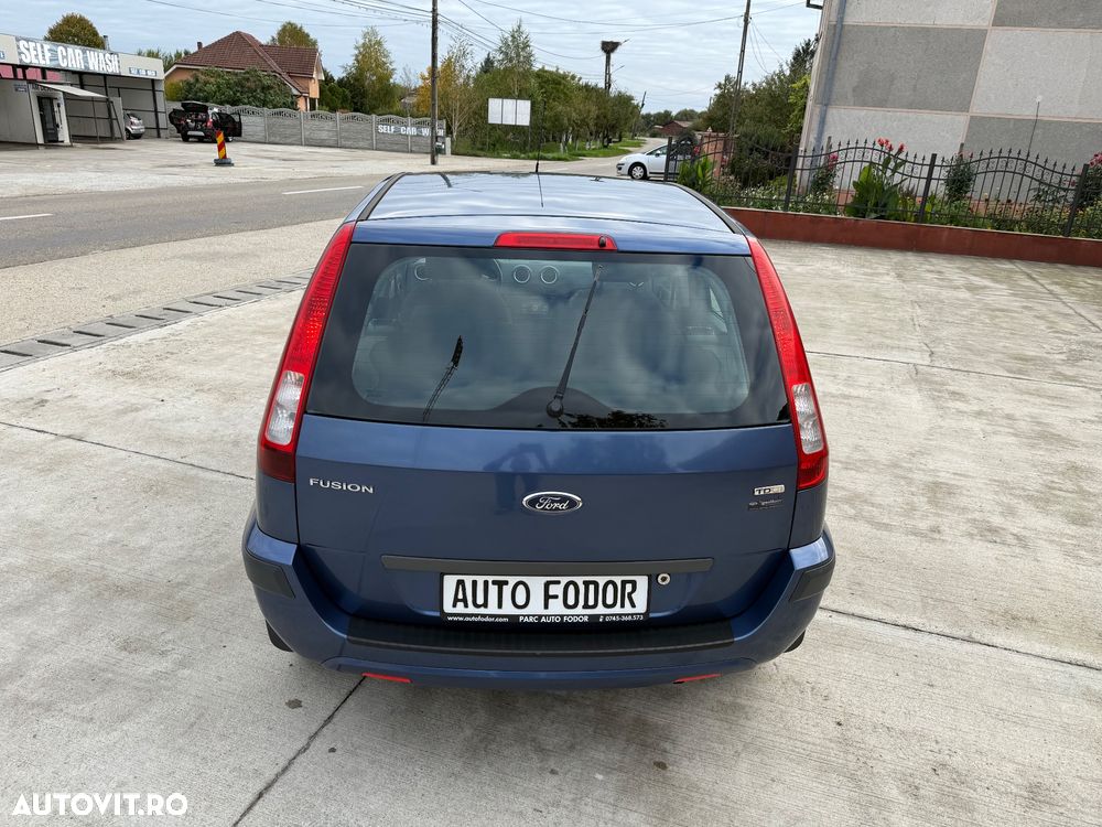 Ford Fusion 1.4 TDCI Ambiente - 16