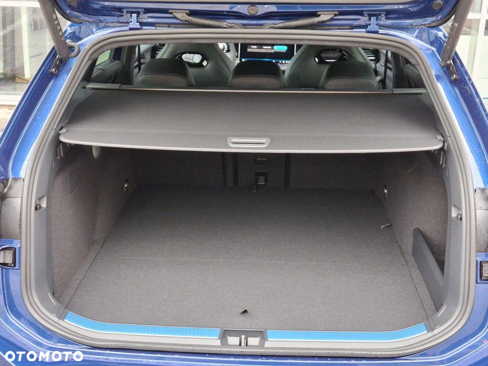 Volkswagen Passat - 10