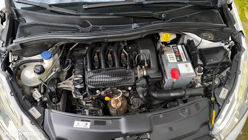 Peugeot 208 1.2 PureTech Style - 51