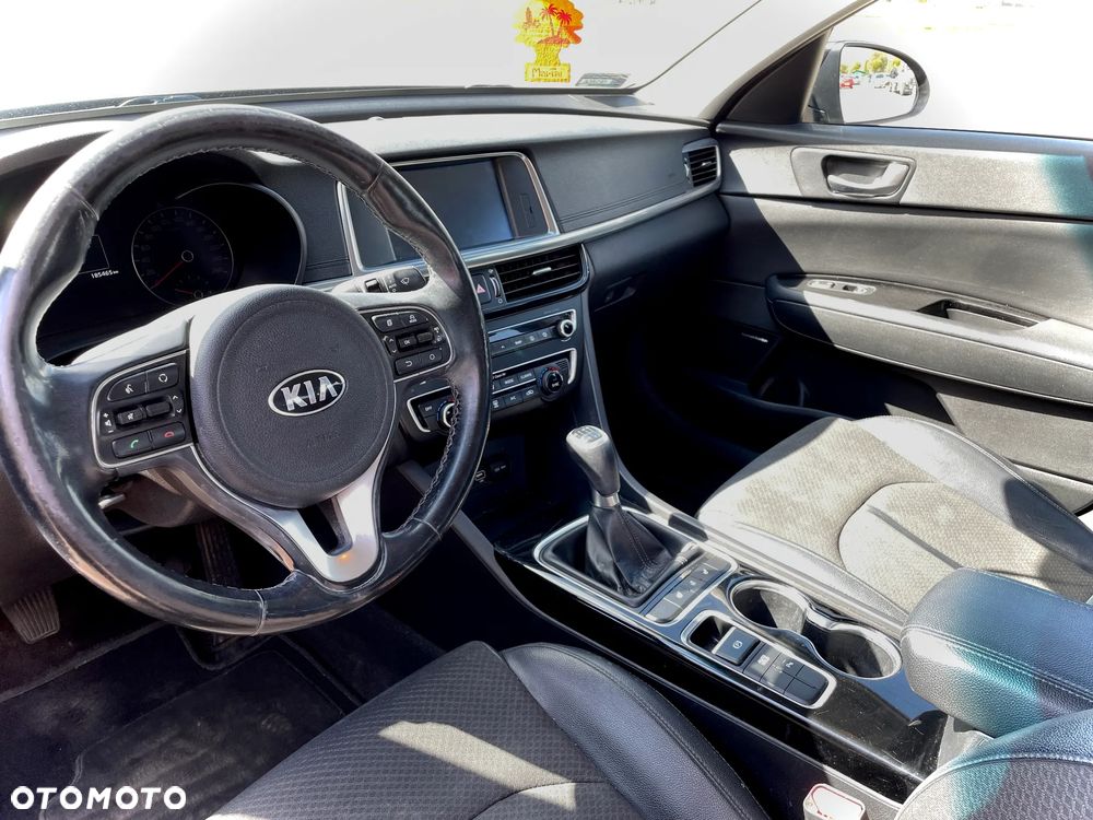 Kia Optima 1.7 CRDI L - 16