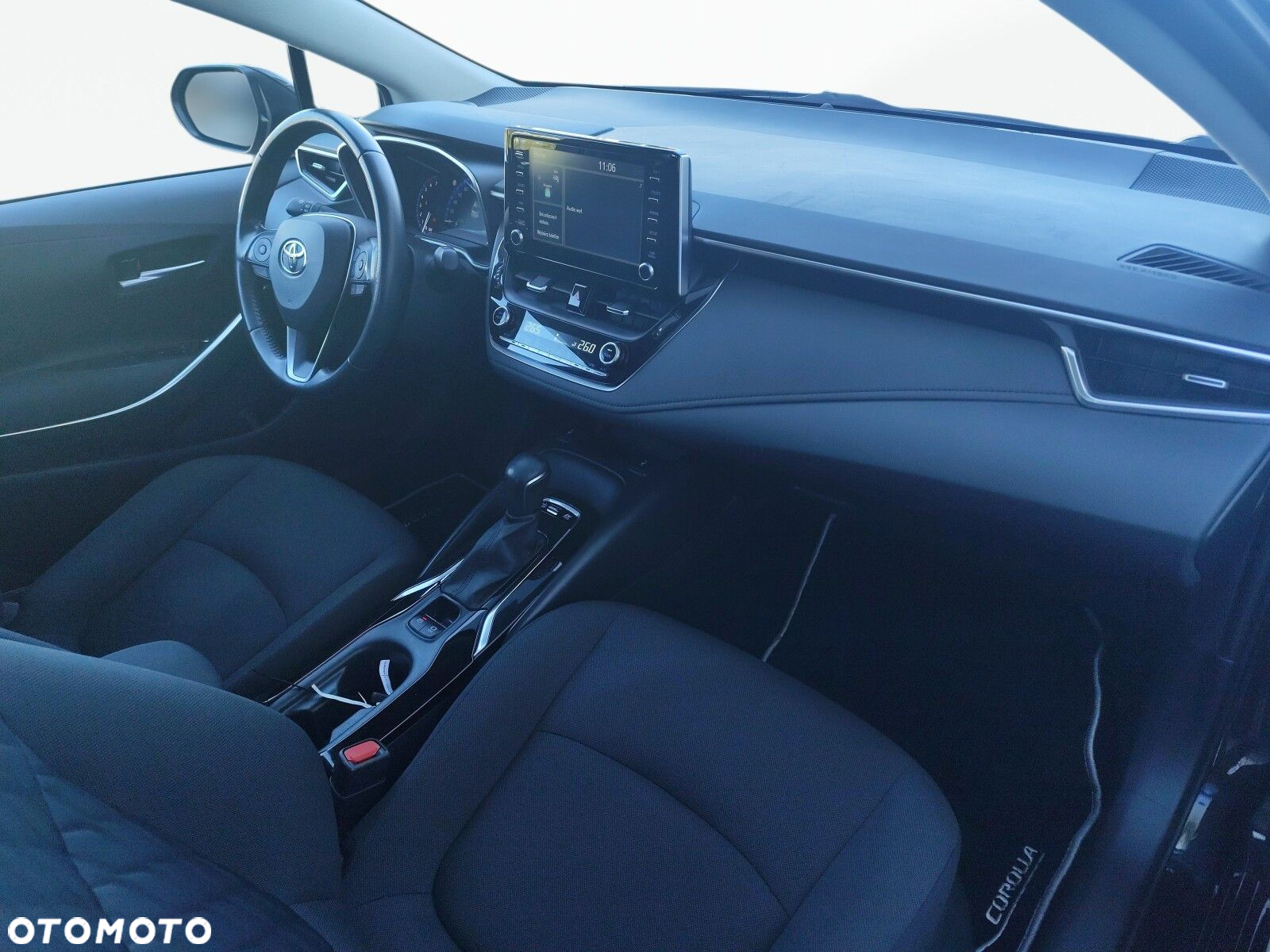 Toyota Corolla - 18