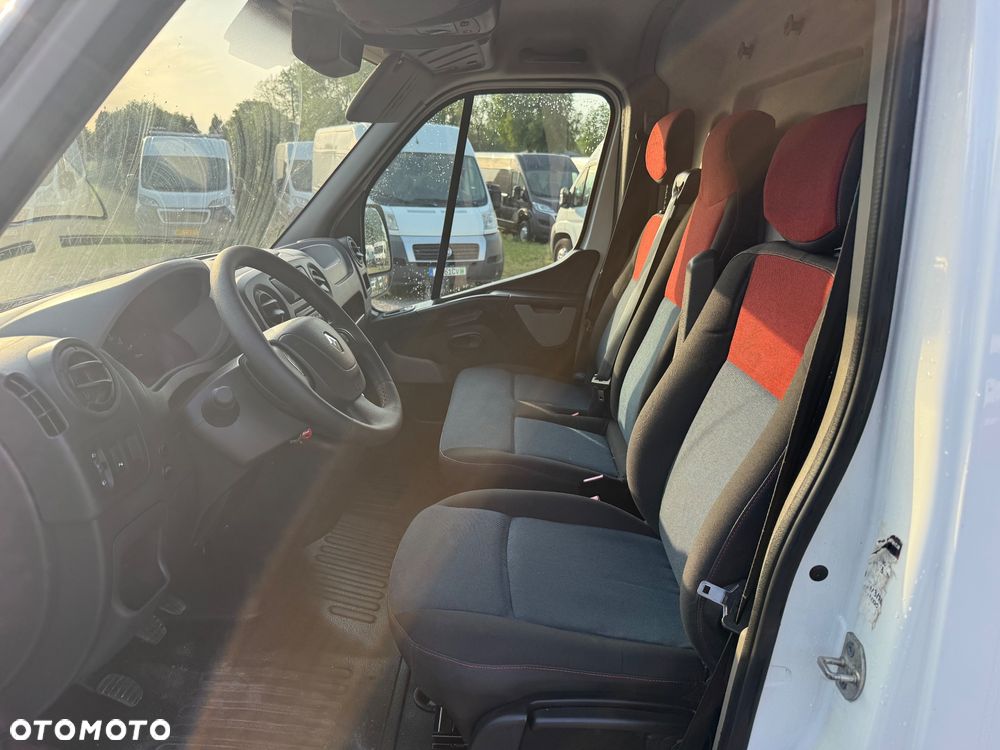 Renault Master - 10