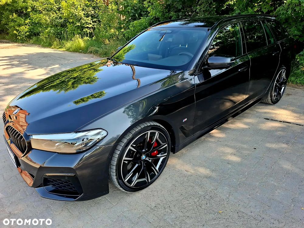 BMW Seria 5 540d xDrive Touring M Sport Edition - 25