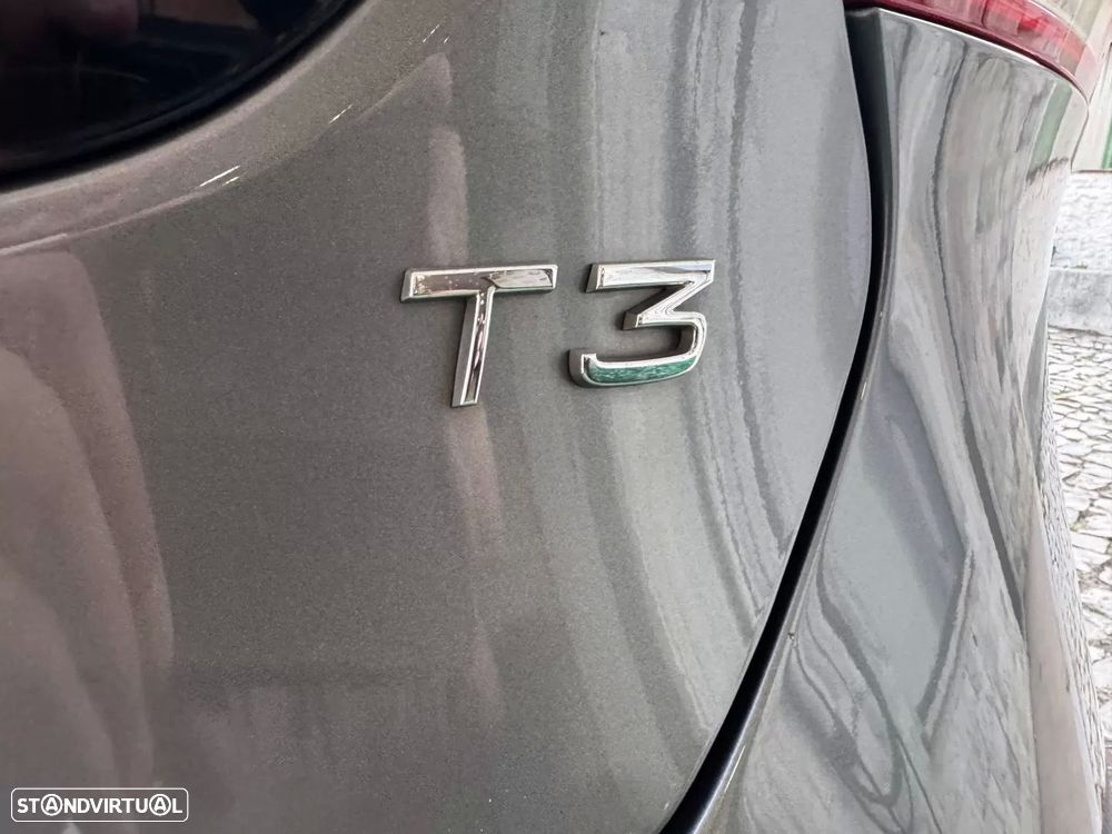 Volvo V40 Cross Country 1.5 T3 Geartronic - 29