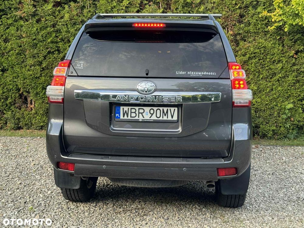 Toyota Land Cruiser LC 2.8 D-4D Invincible - 4
