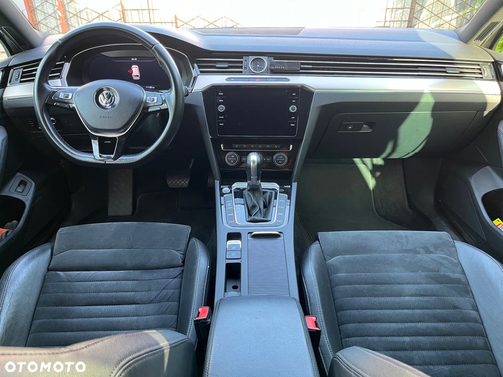Volkswagen Passat - 3