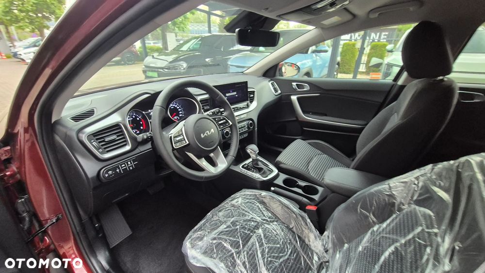 Kia XCeed 1.6 T-GDI M DCT - 11