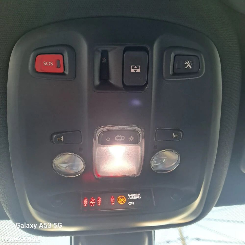 Peugeot 308 SW - 23