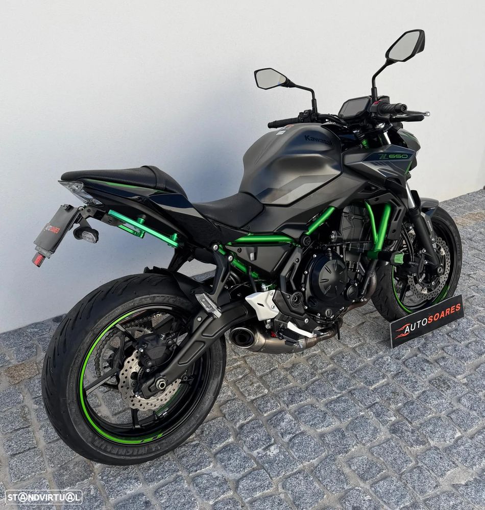 Kawasaki Z Z650 35kW Akrapovic - 3