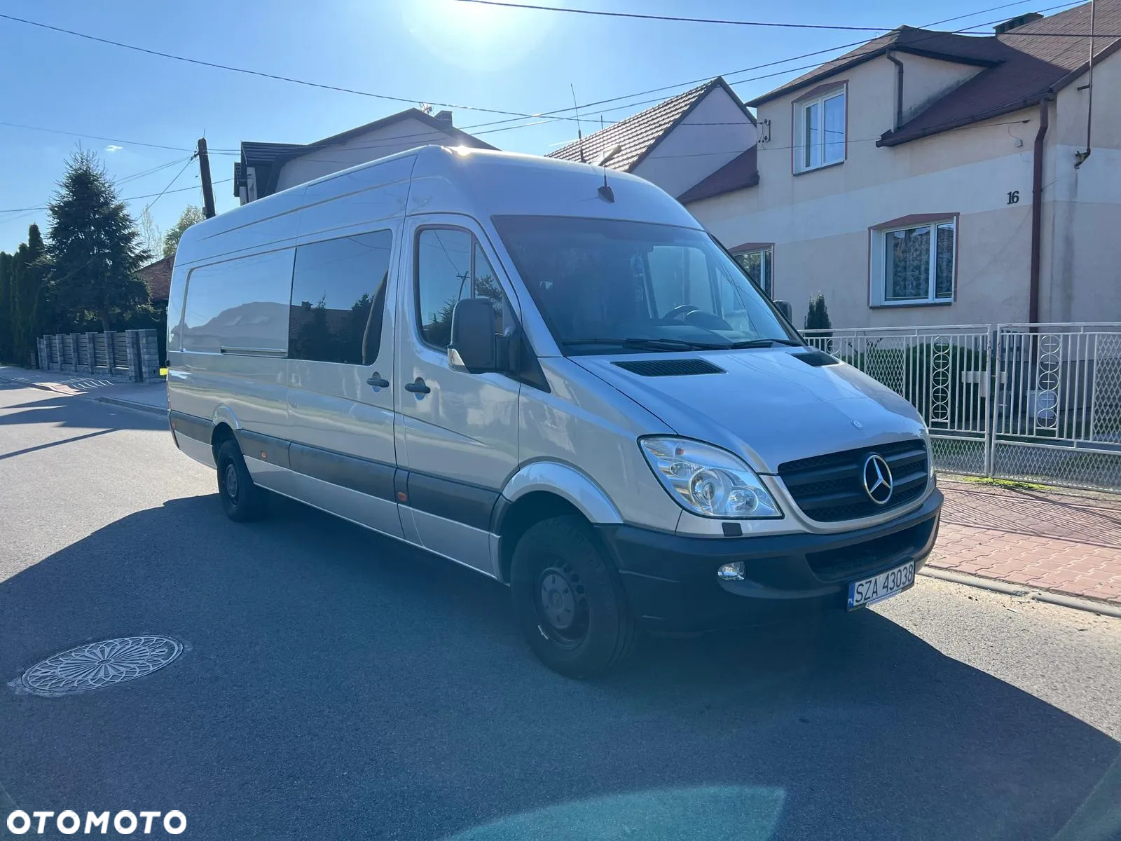 Mercedes-Benz SPRINTER L4H2 - 2