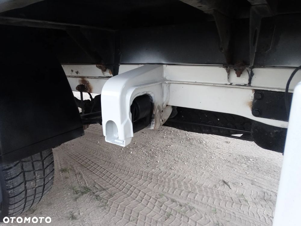 Volkswagen Crafter - 11