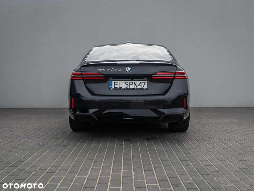 BMW Seria 5 540d xDrive - 8