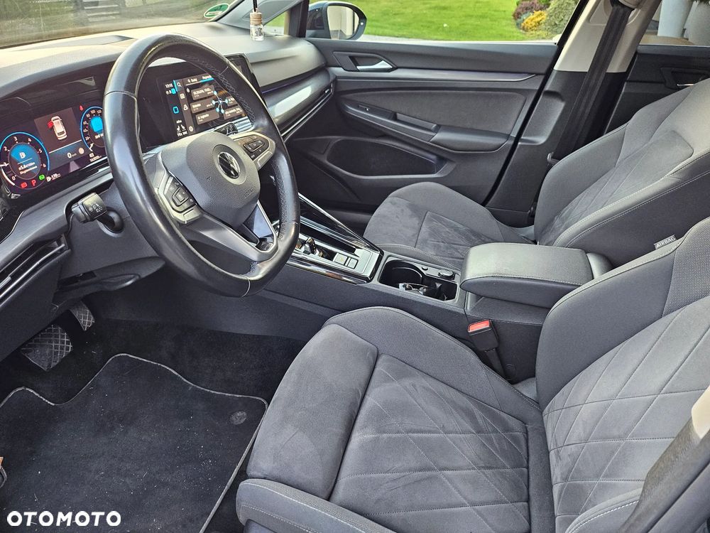 Volkswagen Golf Variant 2.0 TDI SCR DSG Style - 5