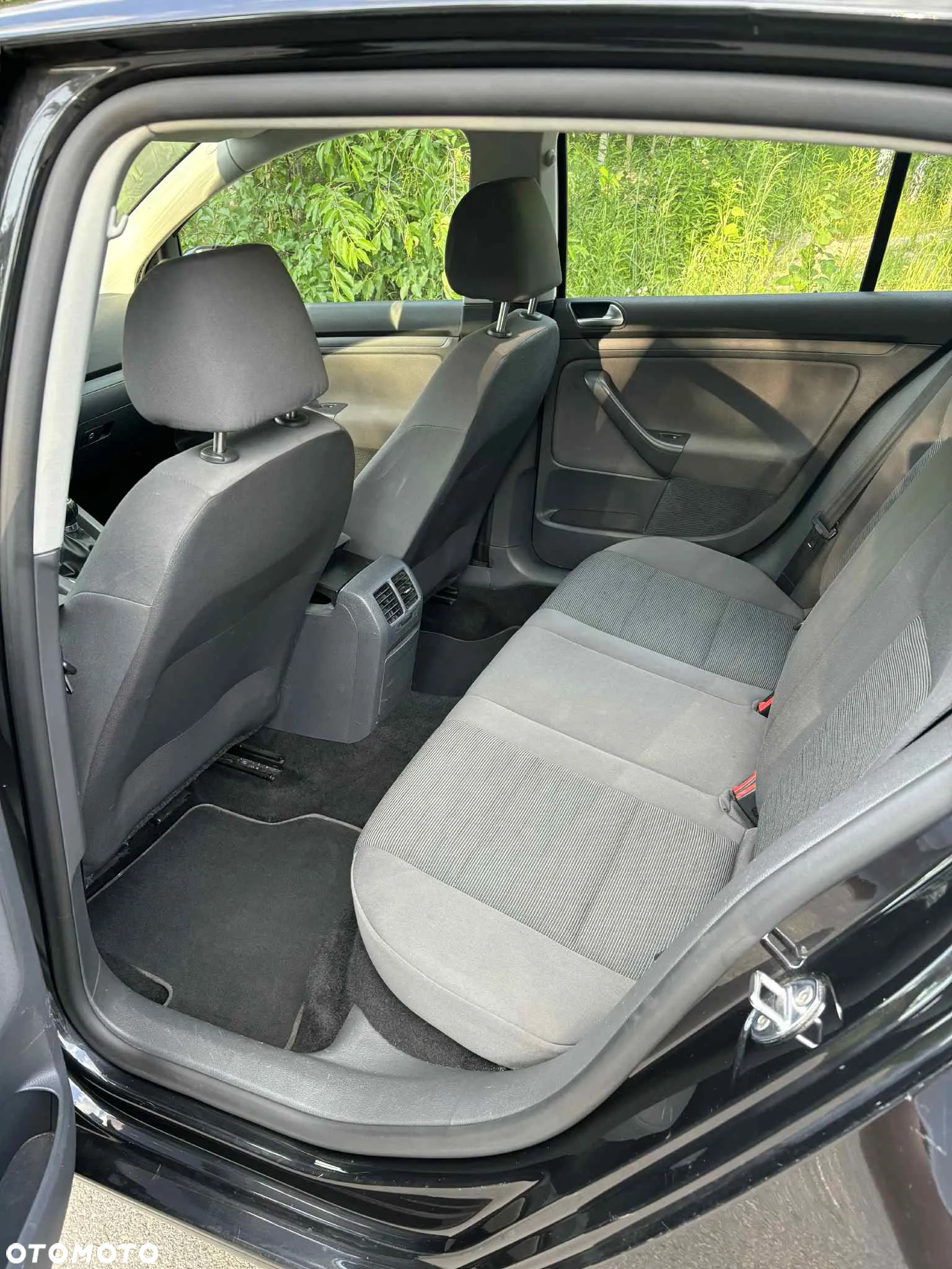 Volkswagen Golf V 1.6 Comfortline - 8