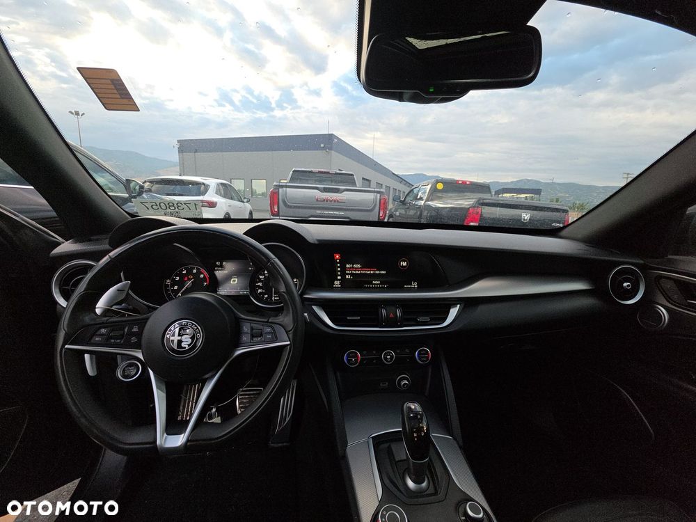 Alfa Romeo Stelvio 2.0 Turbo TI Q4 - 8