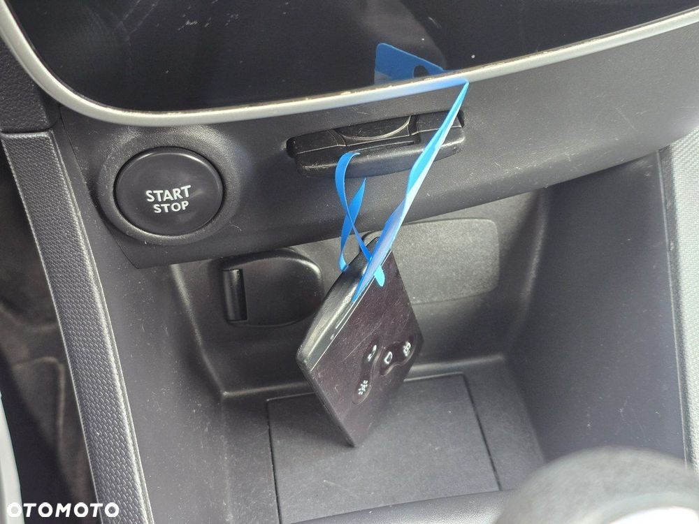 Renault Clio - 31
